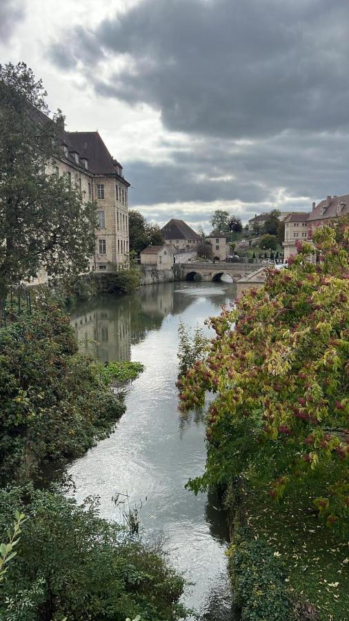 Отель Le Relais De La Gare Доль Экстерьер фото